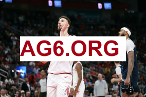 火媒：火箭摆烂三年得到的头号新秀是杰伦·格林 而马刺得到文班